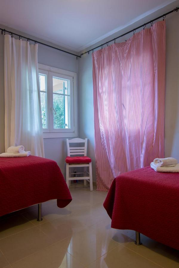Villa Elaia Suites & Apartments No.2 Gaios Bagian luar foto