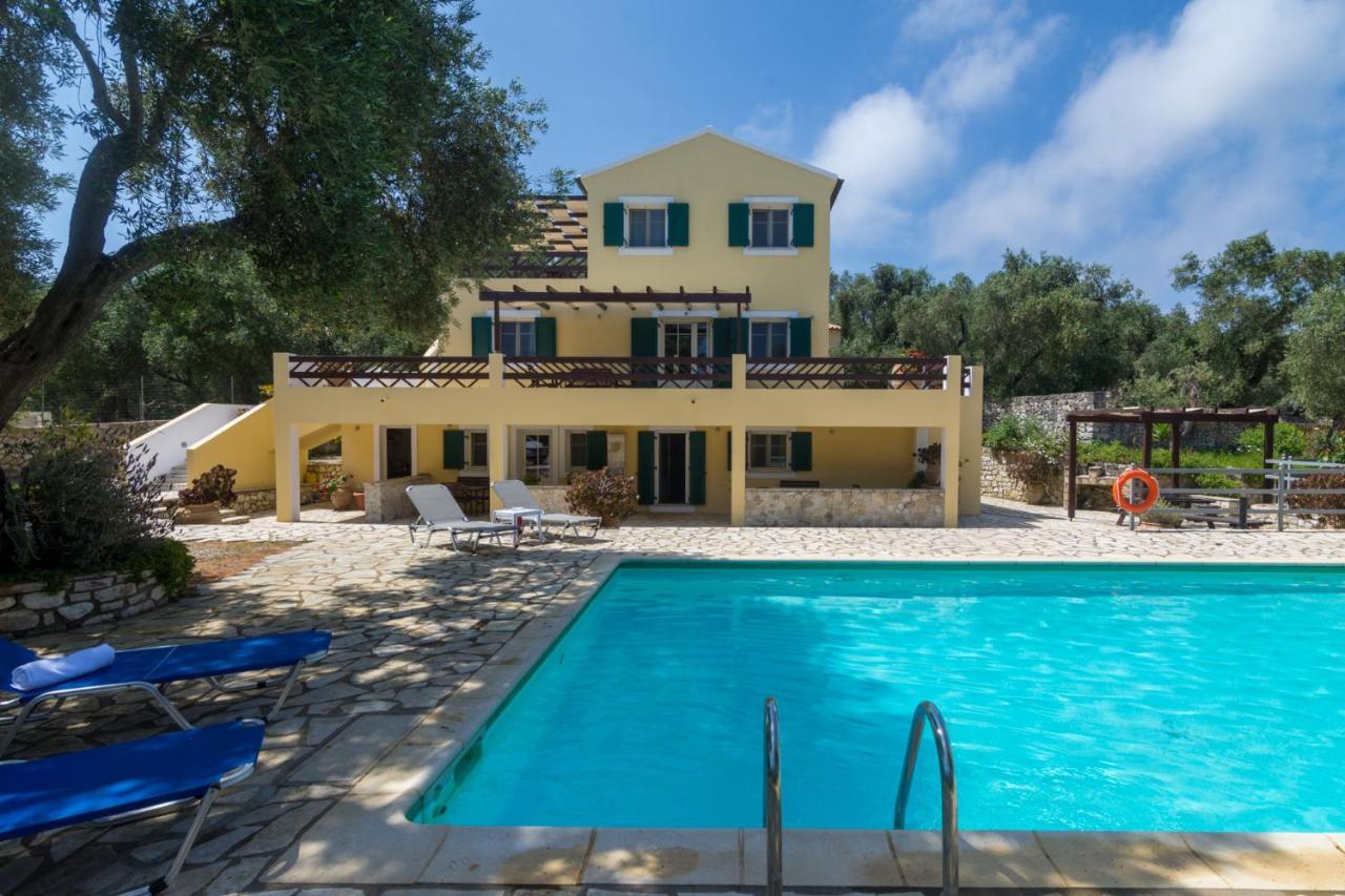 Villa Elaia Suites & Apartments No.2 Gaios Bagian luar foto