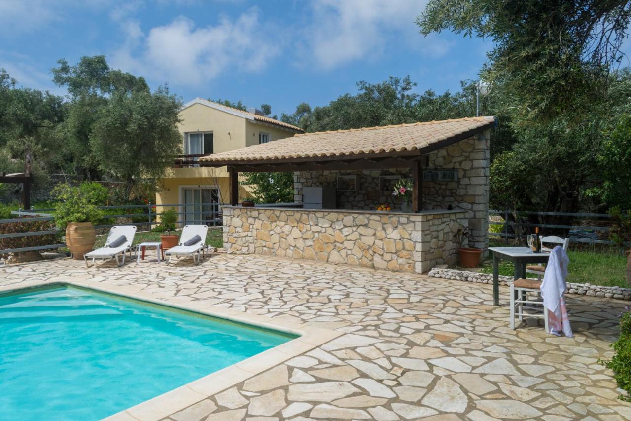 Villa Elaia Suites & Apartments No.2 Gaios Bagian luar foto