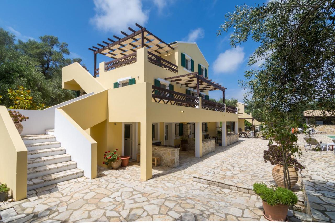 Villa Elaia Suites & Apartments No.2 Gaios Bagian luar foto